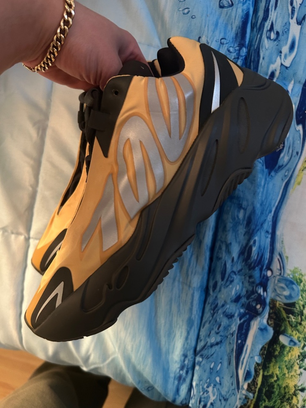 Yeezy Boost Runner in Yellow and Black